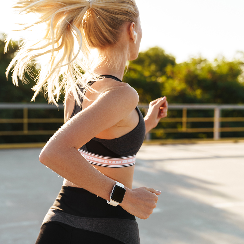 Frau beim Joggen