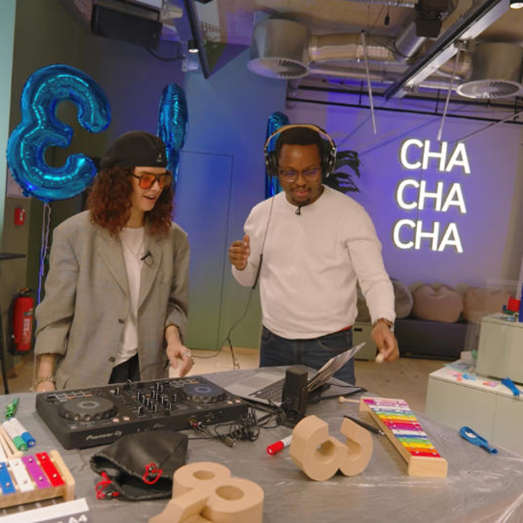Im kreativen Flow: DJane Dahlia und Sänger Zachariahs